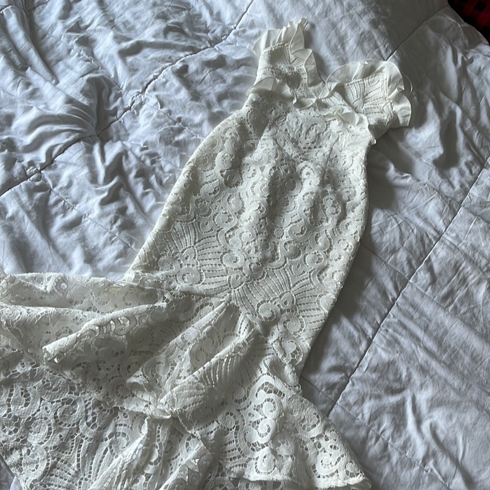 White Bridal Shower-Style Dress Size 2